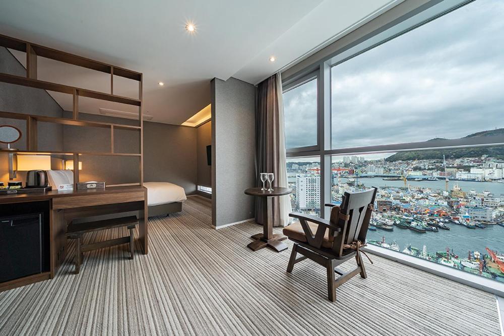 Island Hotel Busan Eksteriør bilde