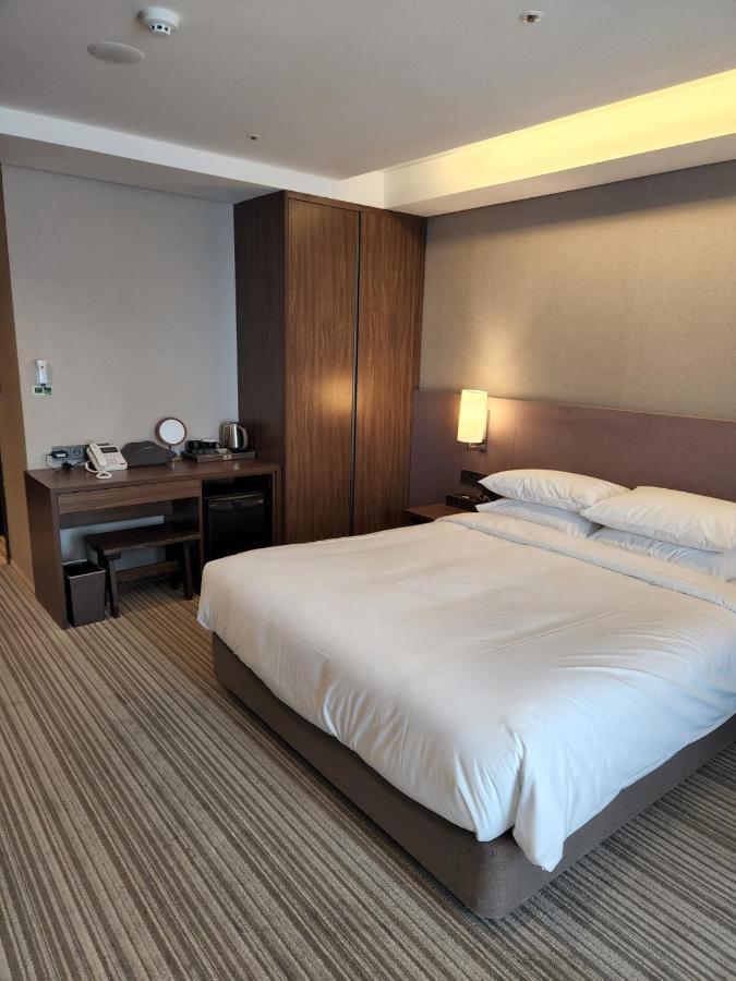 Island Hotel Busan Eksteriør bilde